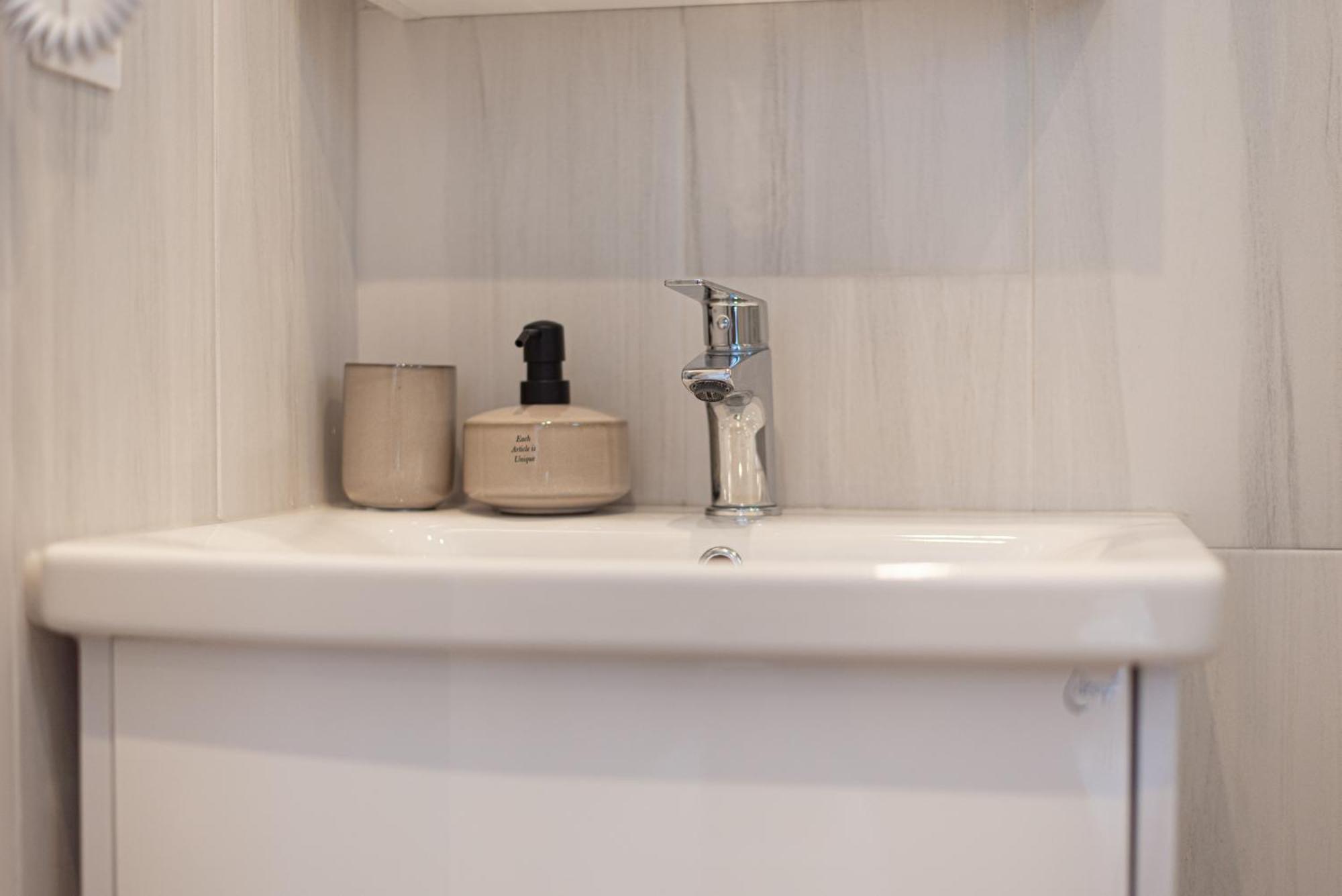 Iviskos Apartment Oinofyta Екстер'єр фото